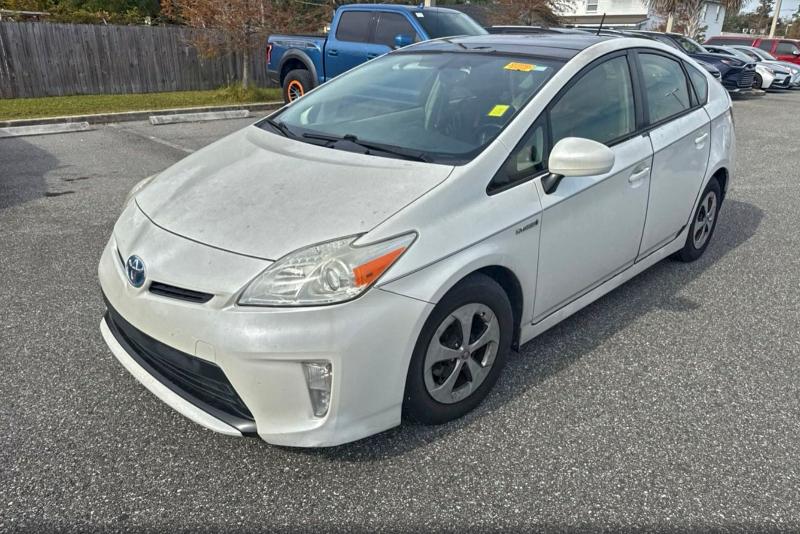 2014 TOYOTA PRIUS #3304609453