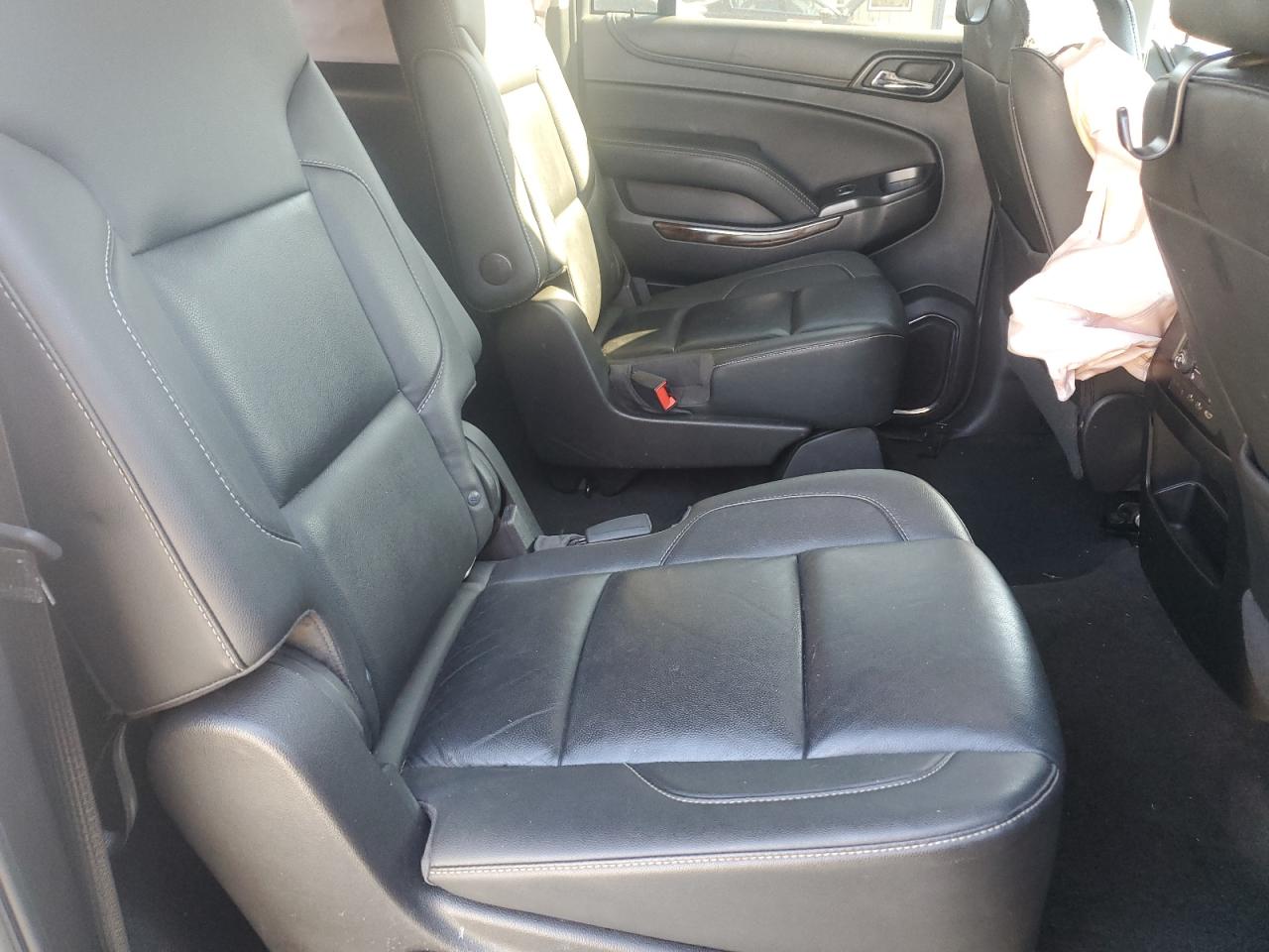 CHEVROLET SUBURBAN K1500 LT