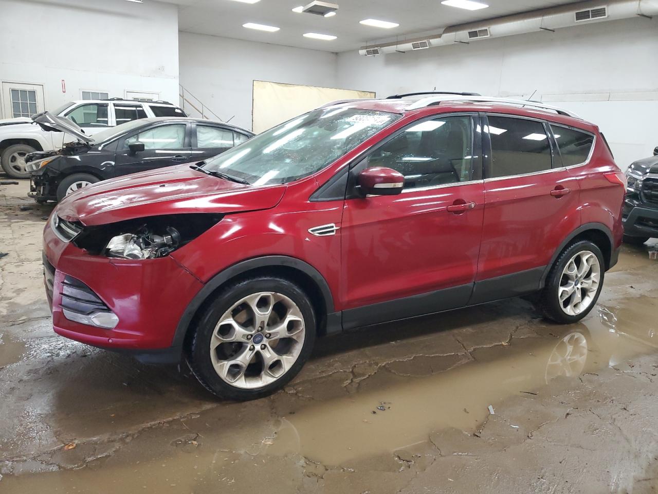 FORD ESCAPE TITANIUM