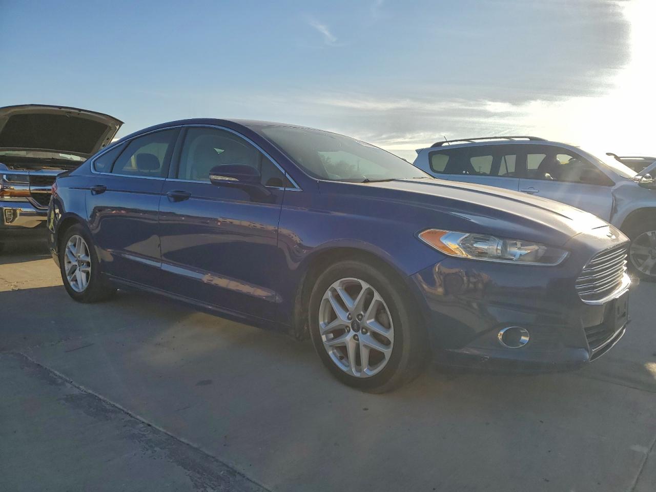 FORD FUSION SE
