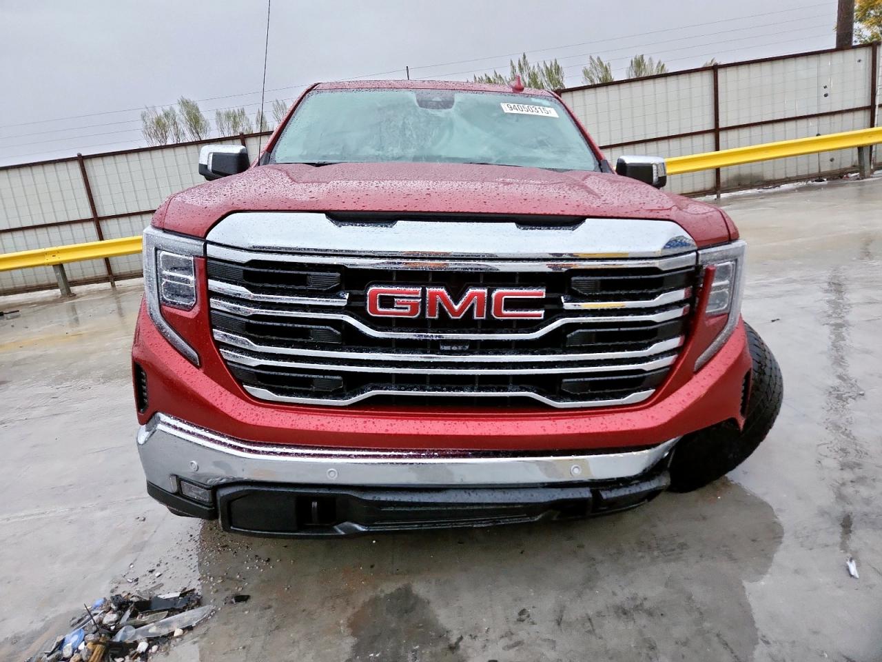 GMC SIERRA K1500 SLT