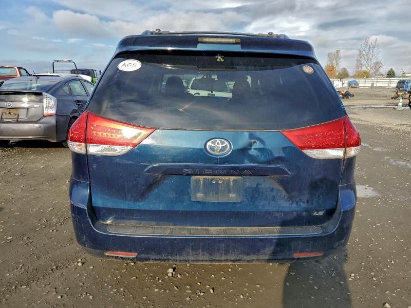 2011 TOYOTA SIENNA LE #3301803327