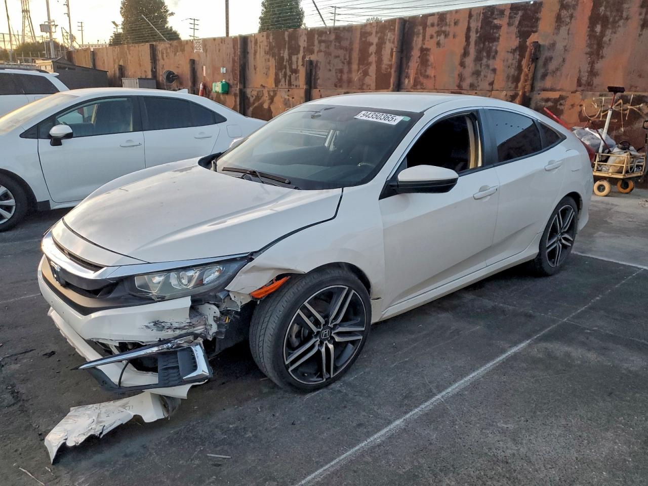 Lot #3302893915 2019 HONDA CIVIC LX