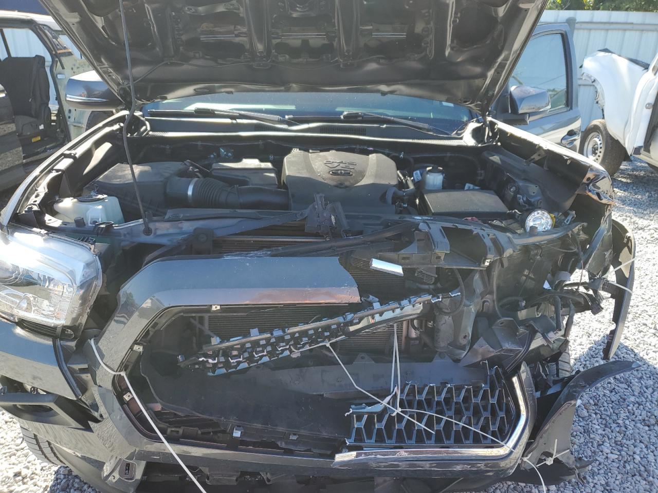 TOYOTA TACOMA DOUBLE CAB