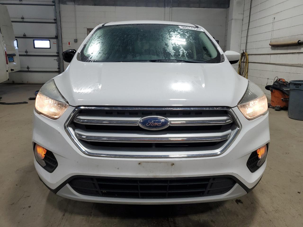 Lot #3302509760 2017 FORD ESCAPE SE