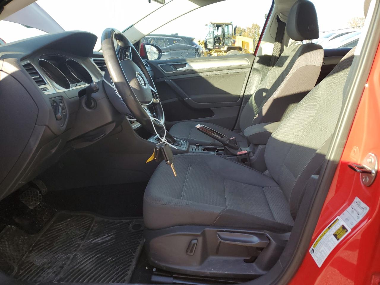 VOLKSWAGEN GOLF SPORTSVAN S