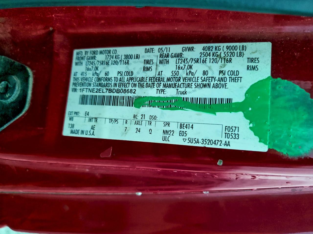 FORD ECONOLINE E250 VAN