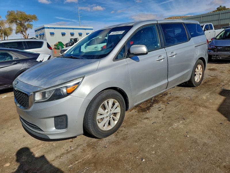 KIA SEDONA LX