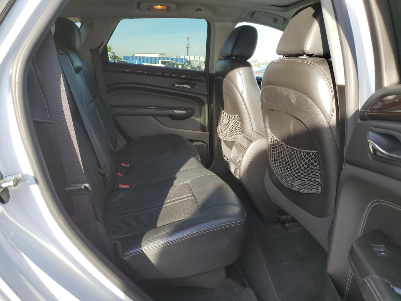 CADILLAC SRX LUXURY COLLECTION