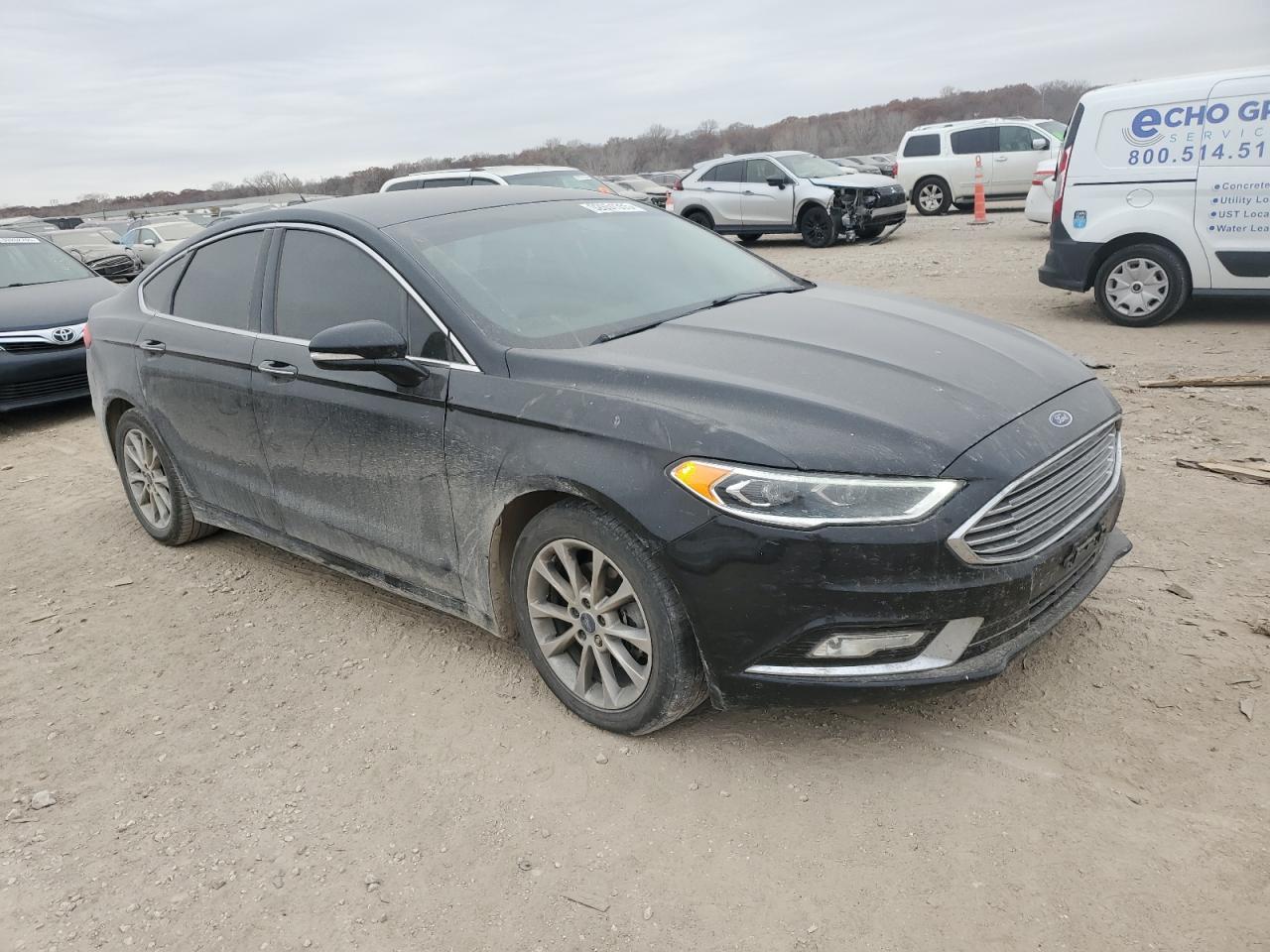 FORD FUSION SE