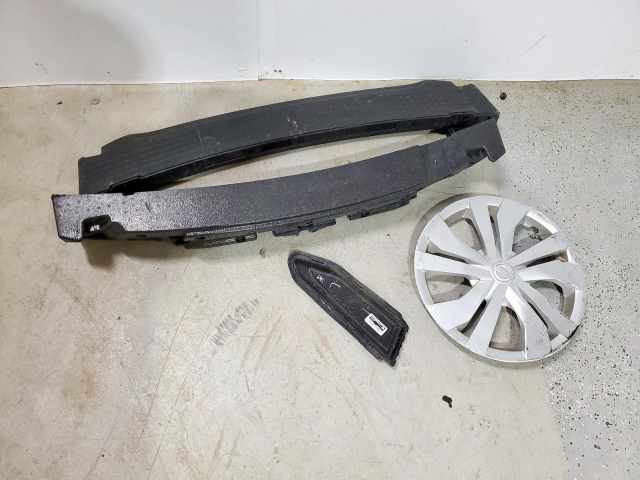 Lot #3309823159 2023 NISSAN VERSA S