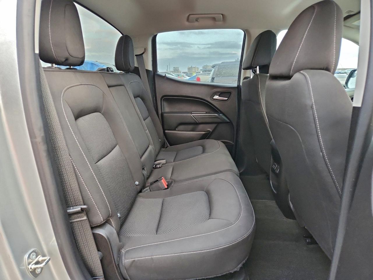 CHEVROLET COLORADO LT