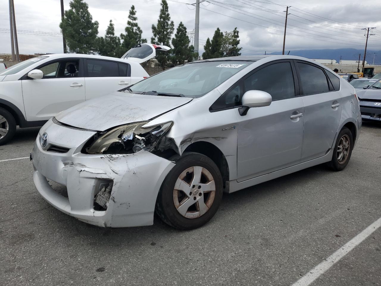 TOYOTA PRIUS