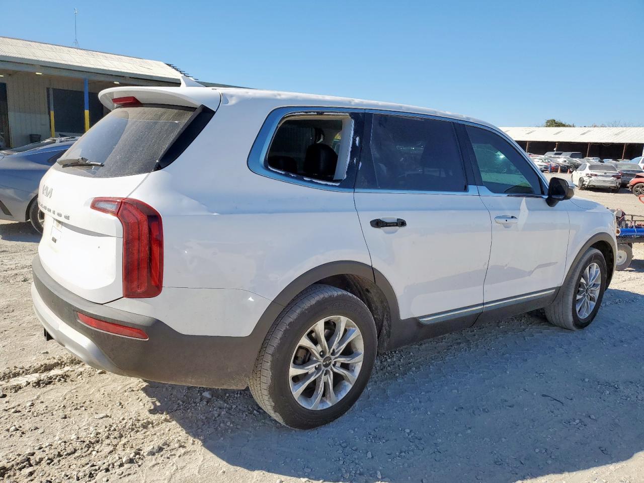 KIA TELLURIDE LX