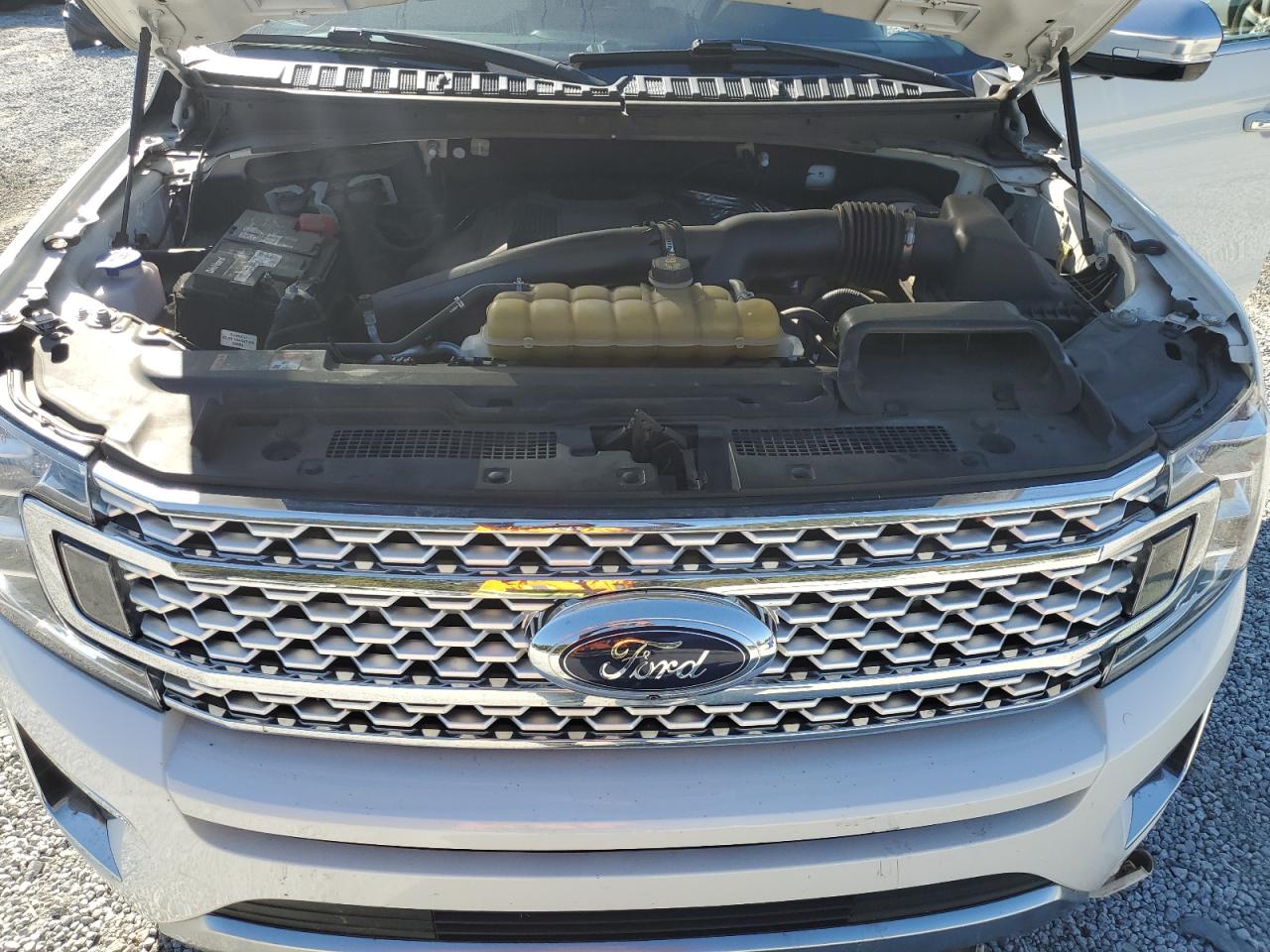 FORD EXPEDITION PLATINUM