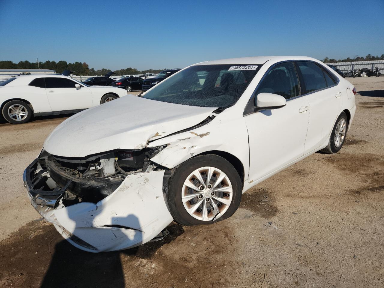 Lot #3291280992 2015 TOYOTA CAMRY LE
