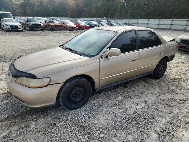 Global Auto Auctions: 2001 HONDA ACCORD LX