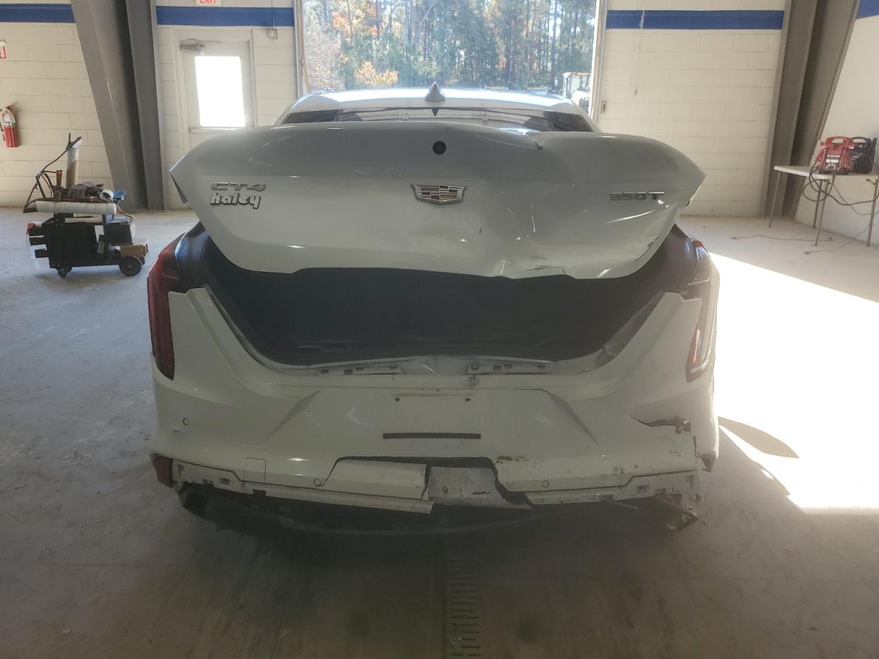 CADILLAC CT4 PREMIUM LUXURY