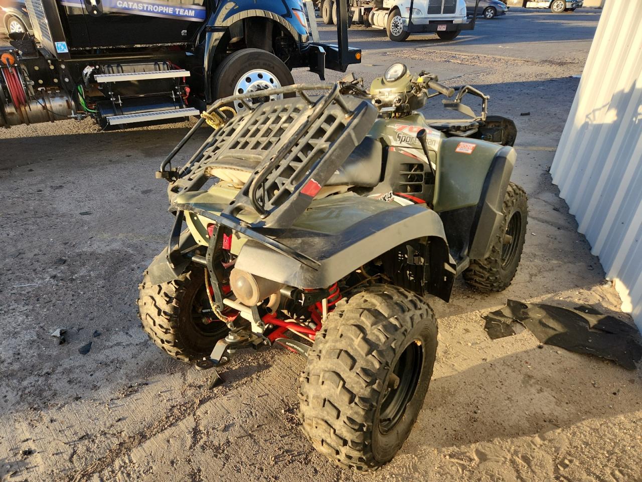 Lot #3305733721 2004 POLS SPORTSMAN 700 E