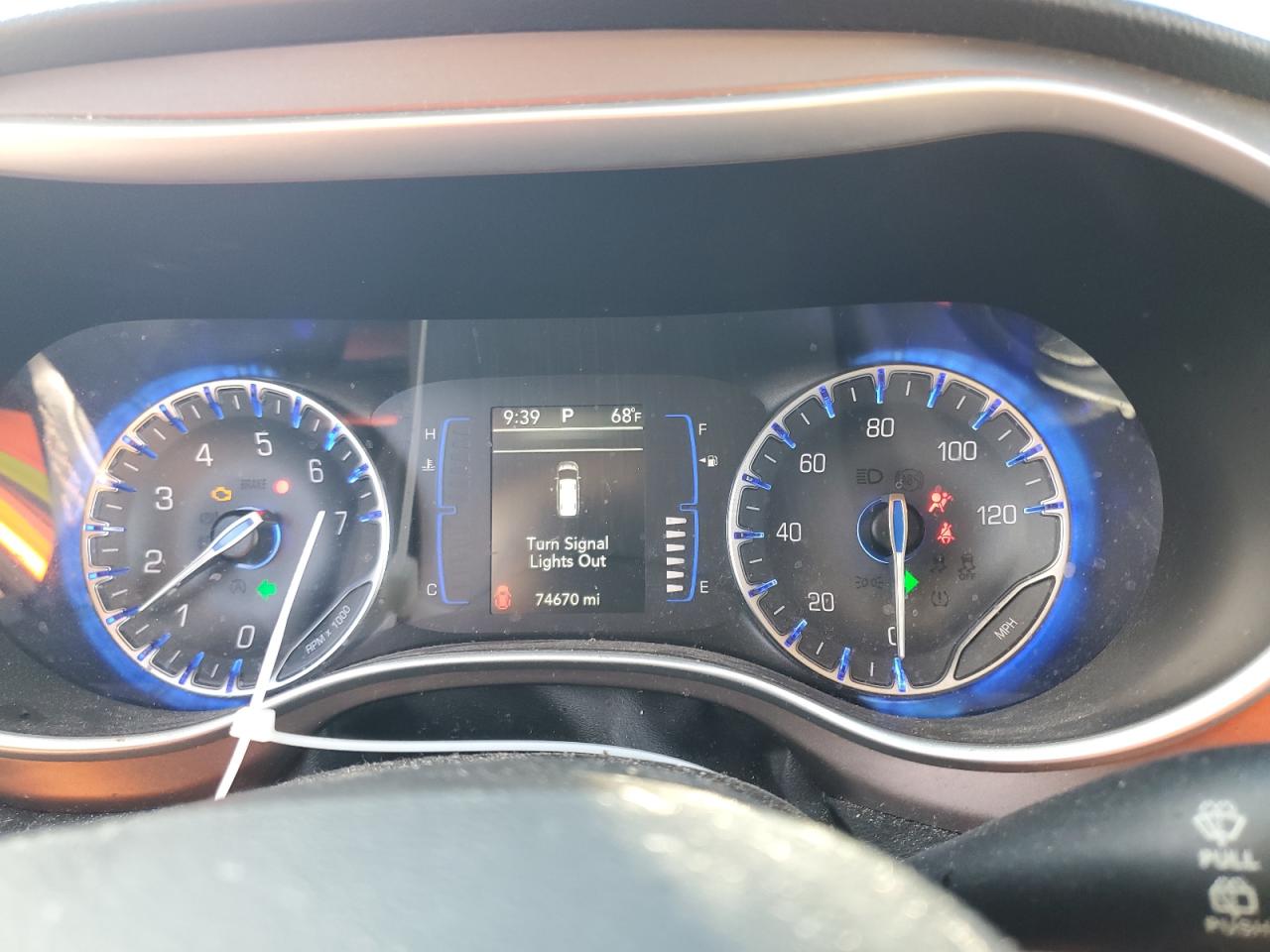 CHRYSLER PACIFICA TOURING L