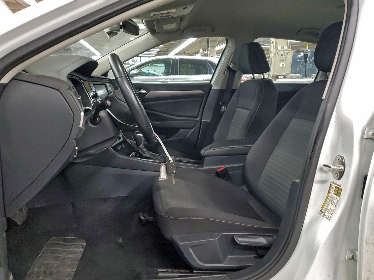 Lot #3304606453 2024 VOLKSWAGEN JETTA S