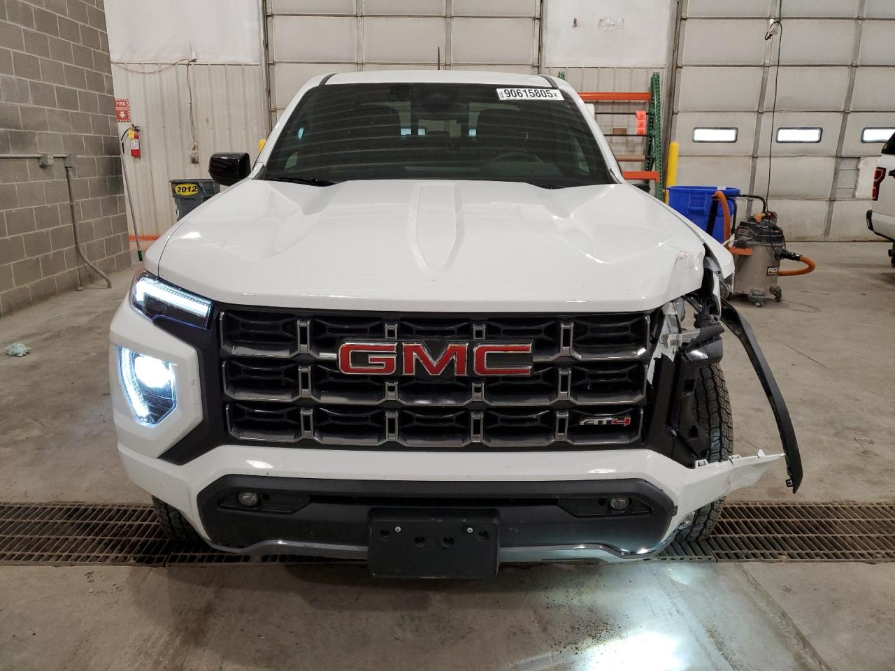 GMC CANYON AT4