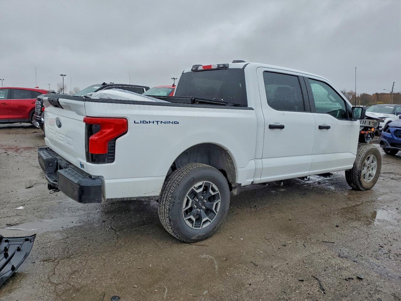 FORD F-150 LIGHTNING PRO