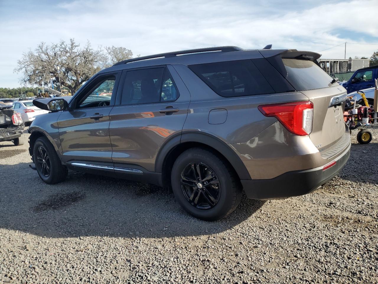 FORD EXPLORER XLT
