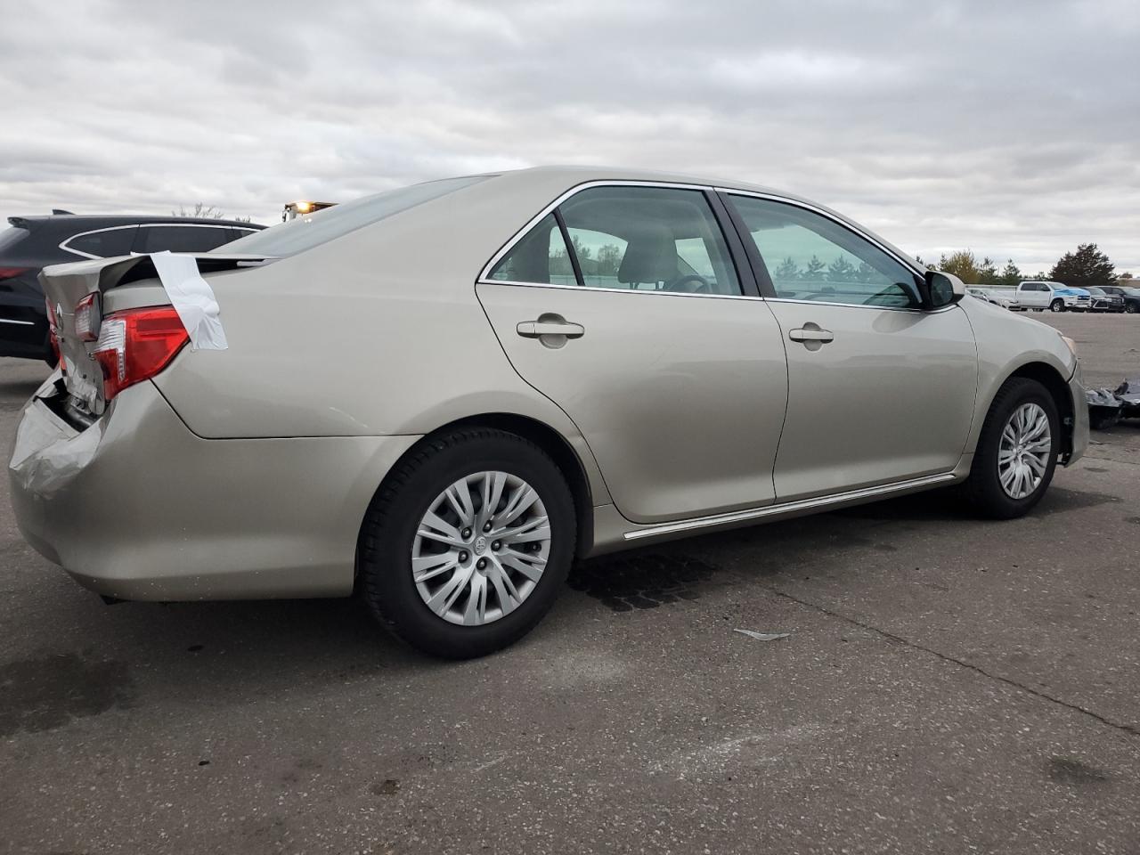 TOYOTA CAMRY L