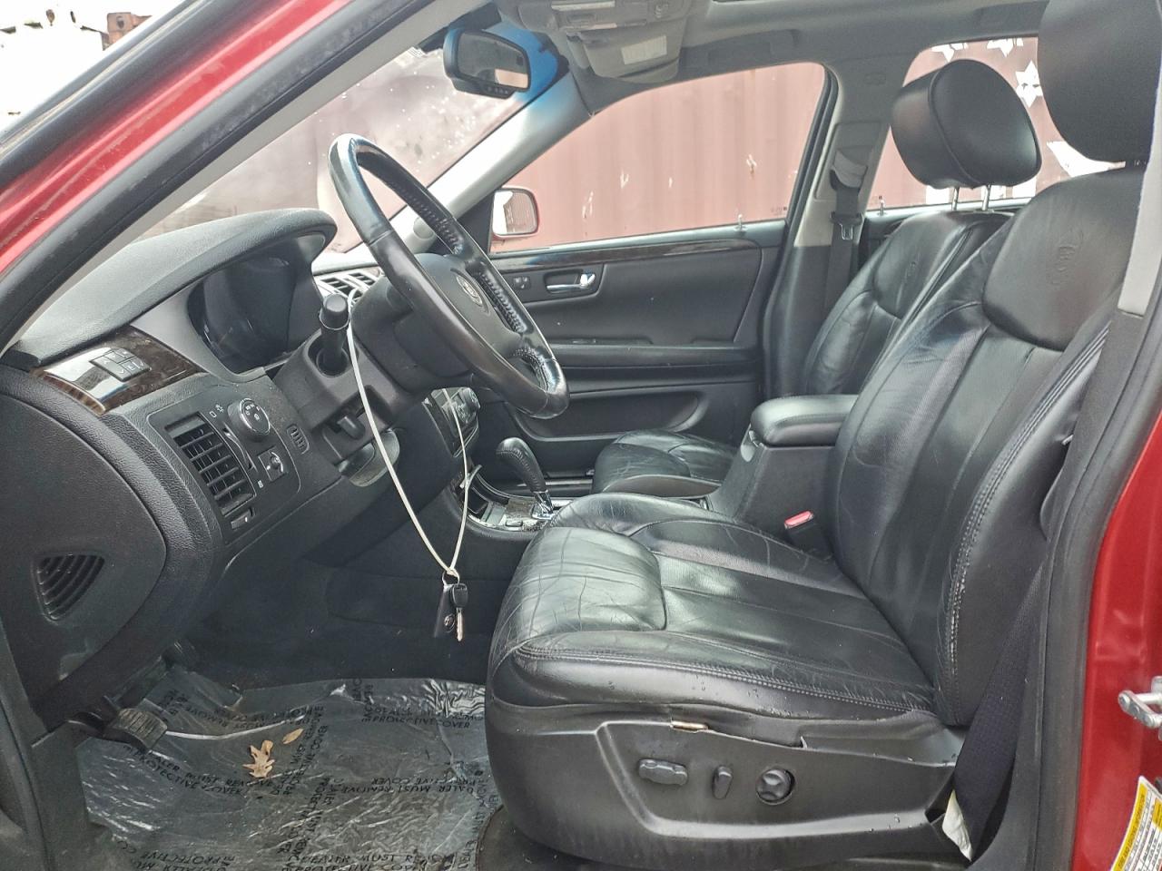 CADILLAC DTS LUXURY COLLECTION