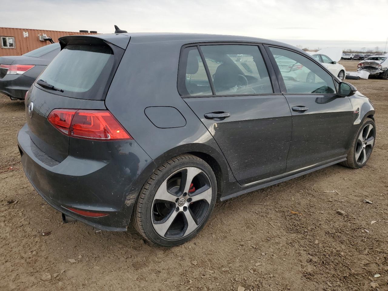 VOLKSWAGEN GOLF GTI S