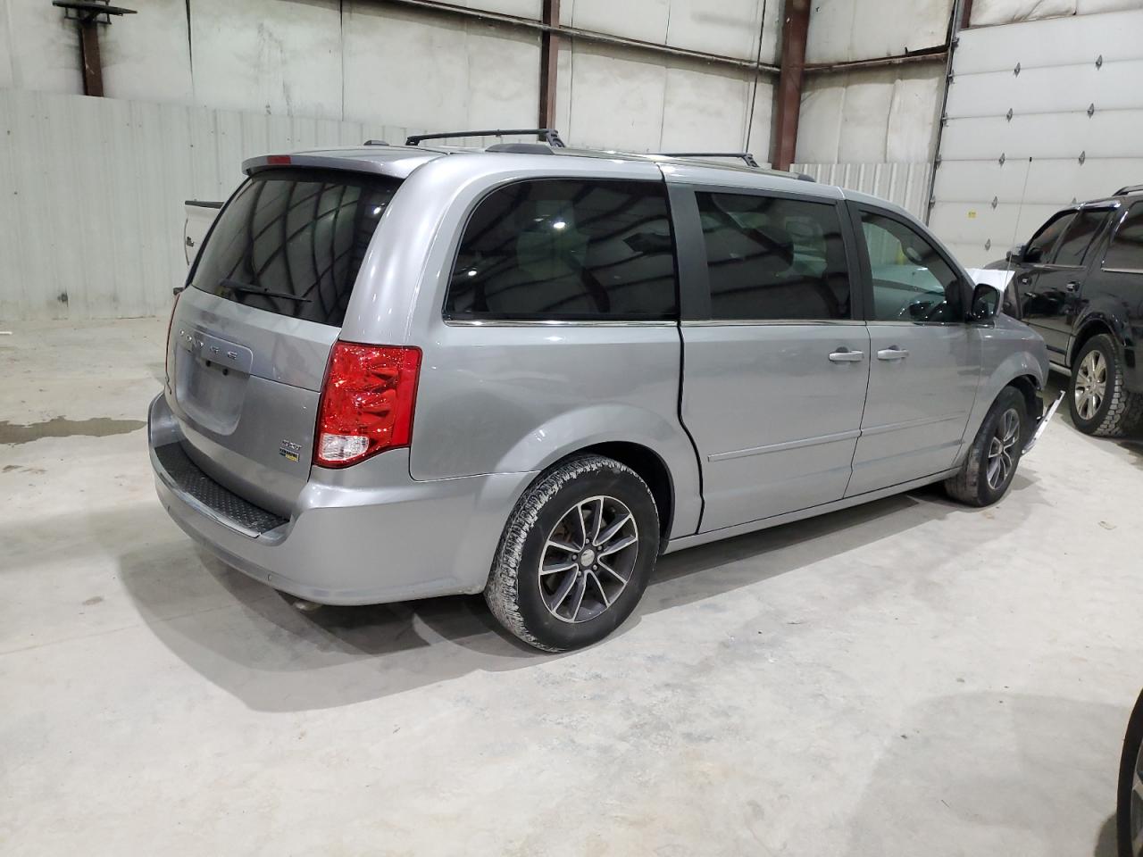 DODGE GRAND CARAVAN SXT