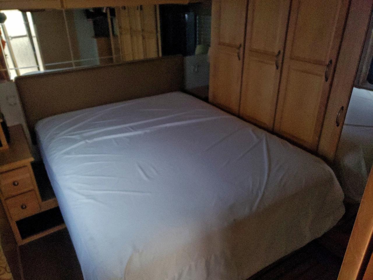 Lot #3303658959 2005 FREIGHTLINER CHASSIS X