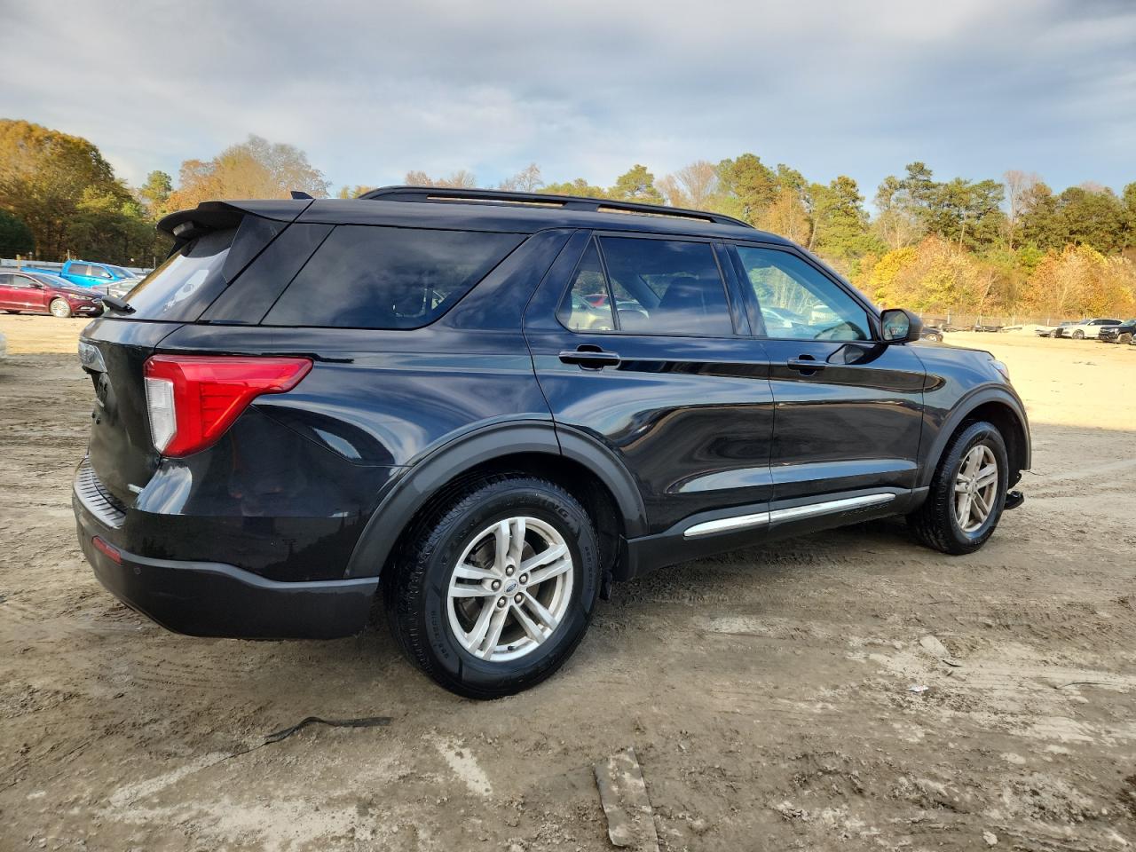 FORD EXPLORER XLT