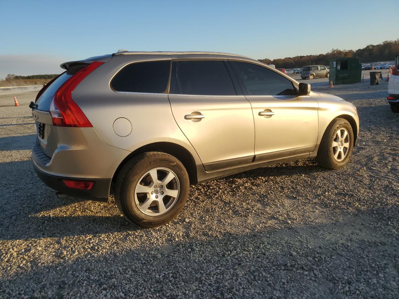 VOLVO XC60 3.2