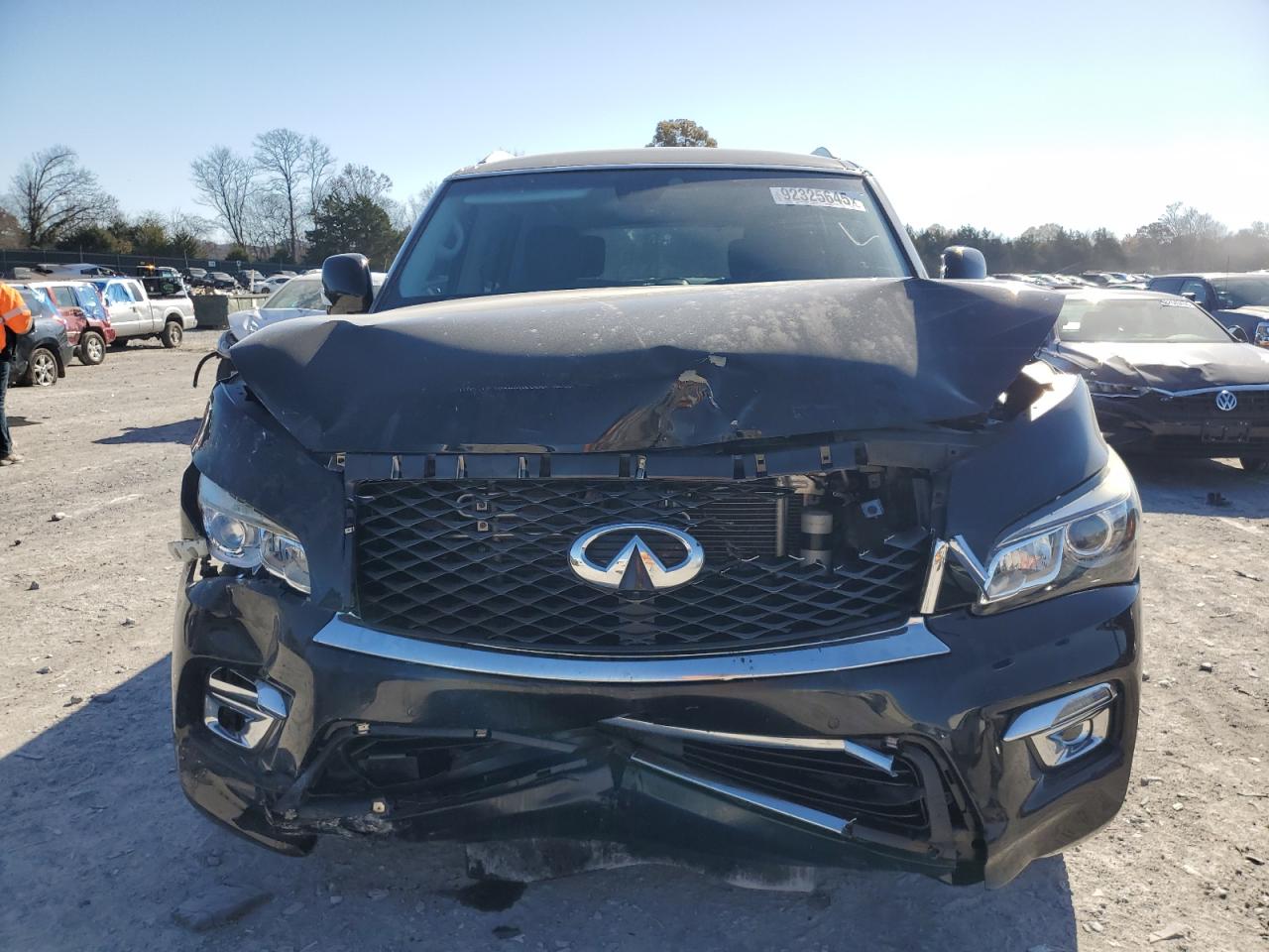 INFINITI QX80 BASE