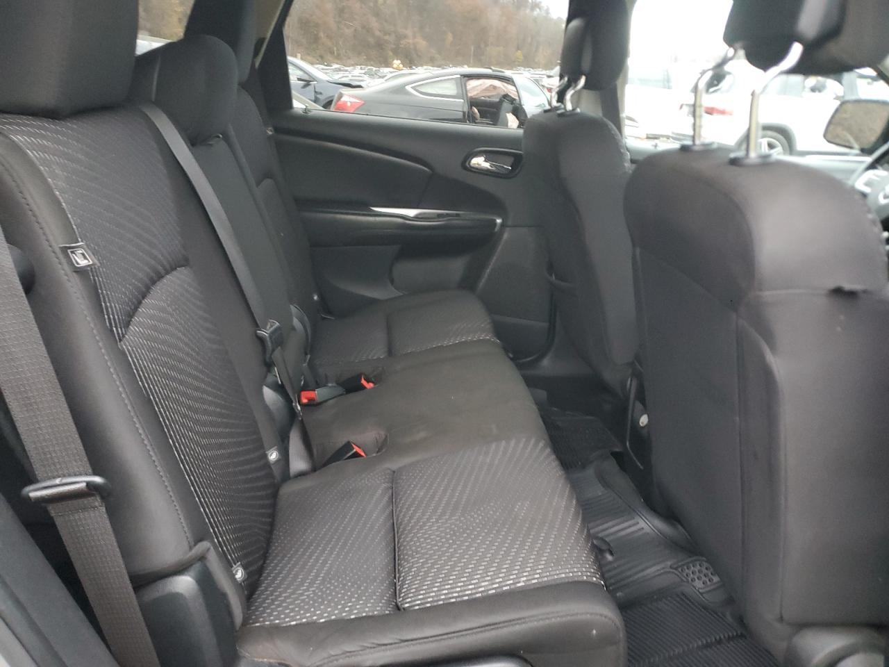 DODGE JOURNEY CROSSROAD