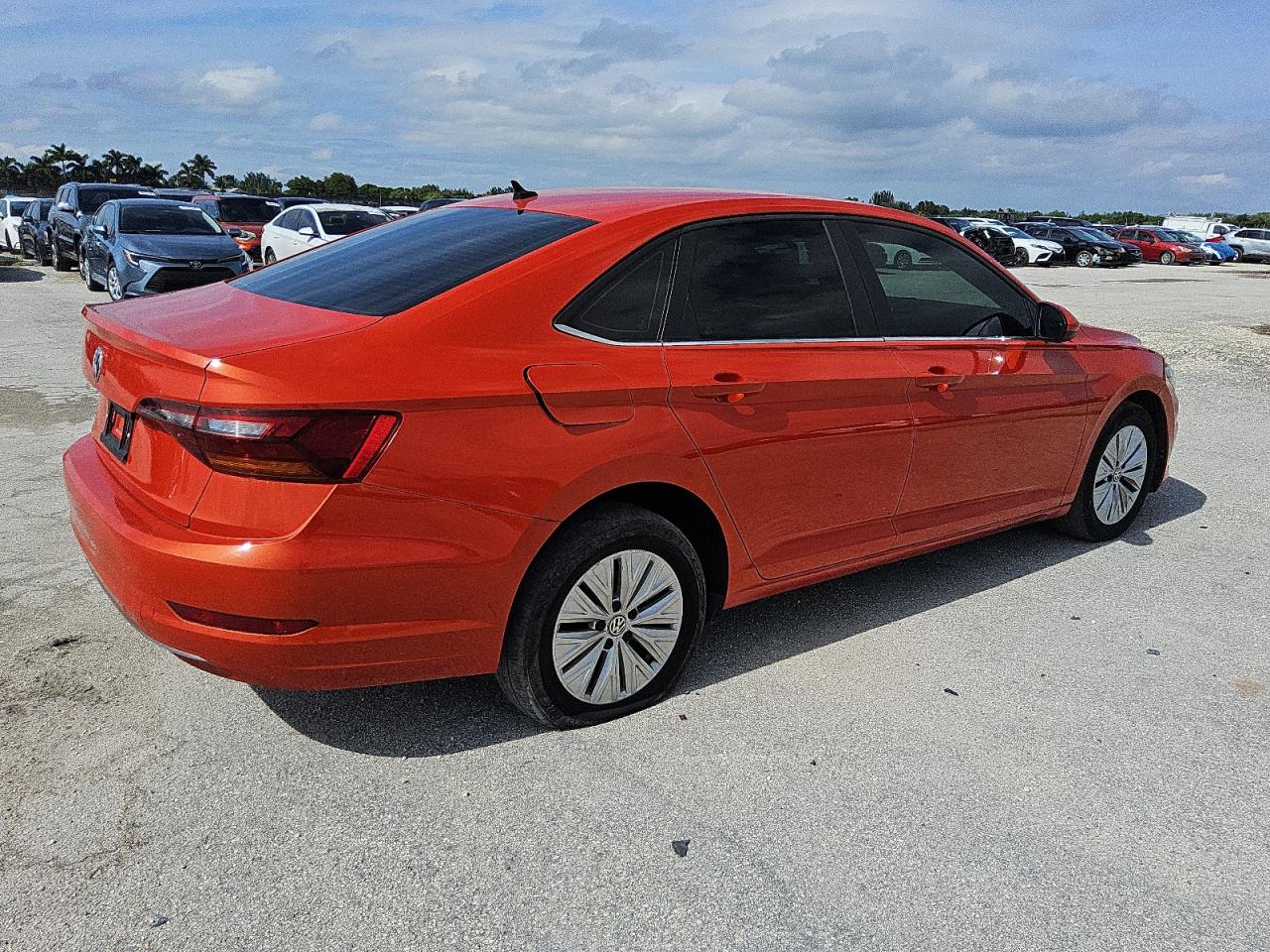 VOLKSWAGEN JETTA S