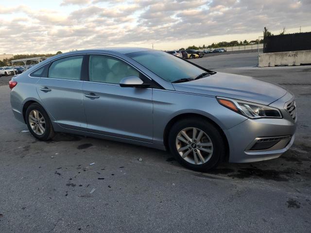 2015 HYUNDAI SONATA SE 5NPE24AF4FH027112