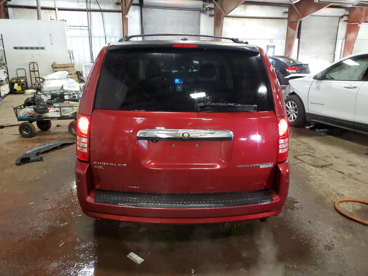 CHRYSLER TOWN & COUNTRY TOURING PLUS