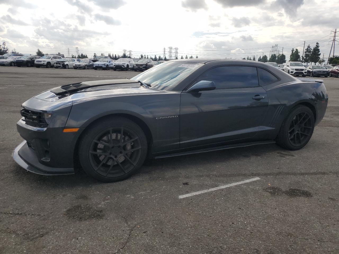 CHEVROLET CAMARO SS