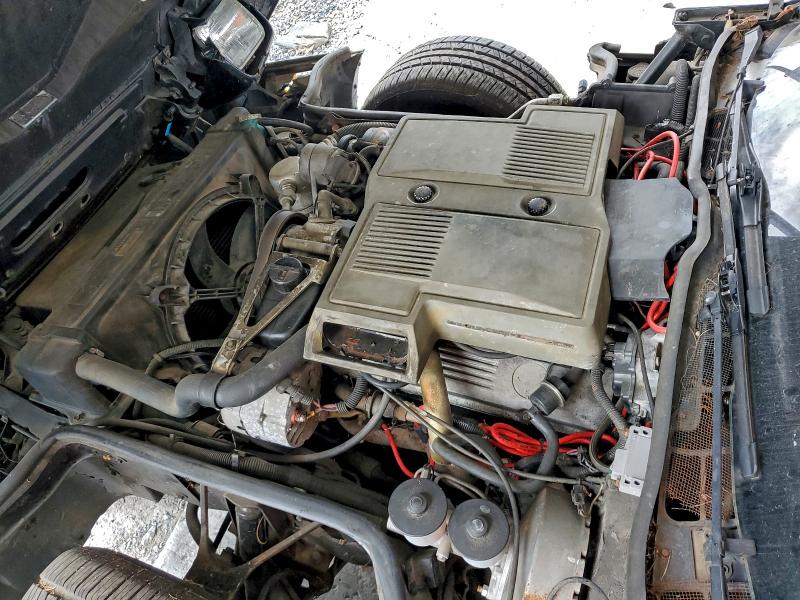 1984 CHEVROLET CORVETTE #3305400328