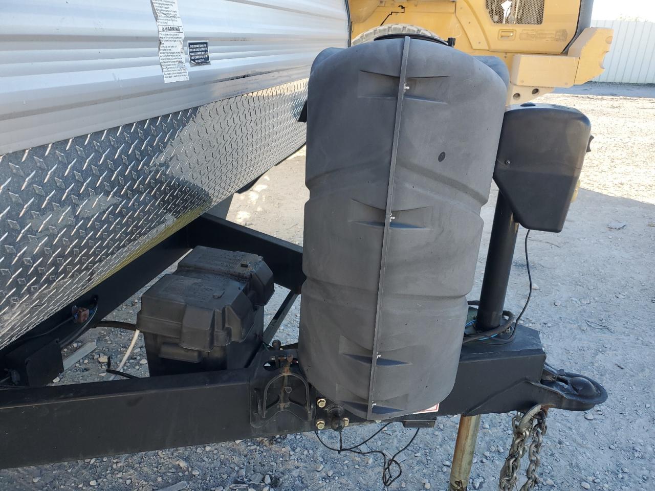 Lot #3291237959 2015 JAY FLIGHT