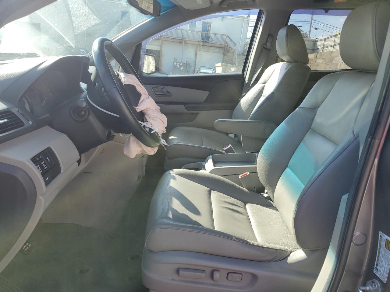 Lot #3302870910 2011 HONDA ODYSSEY EX