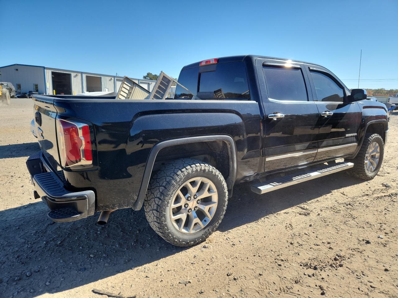 GMC SIERRA K1500 SLT