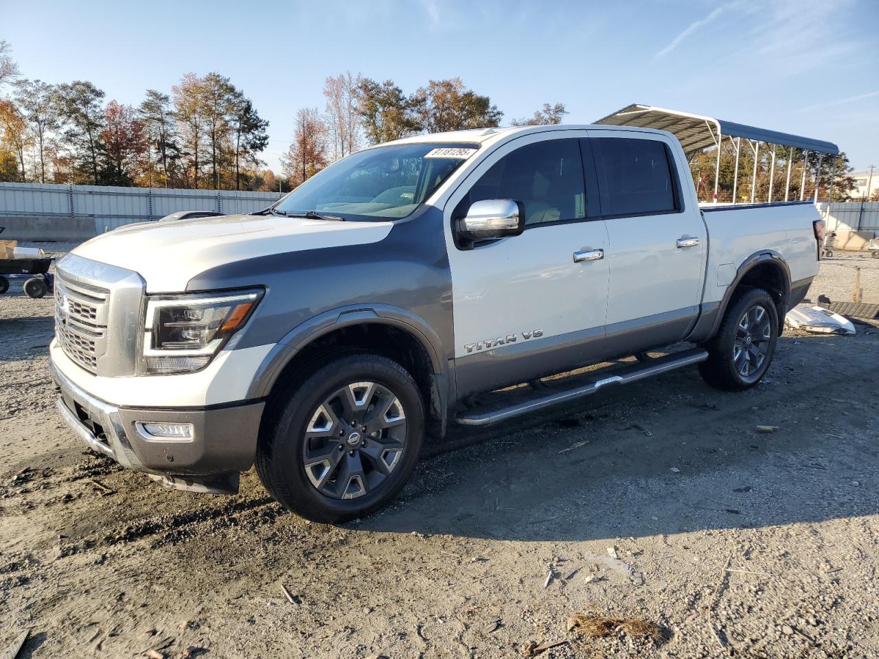 NISSAN TITAN SV
