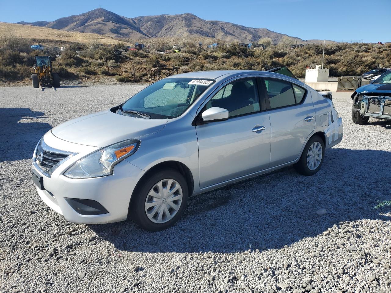 NISSAN VERSA S