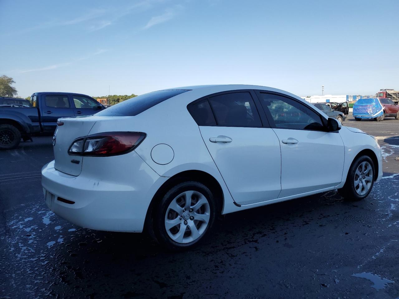 MAZDA 3 I