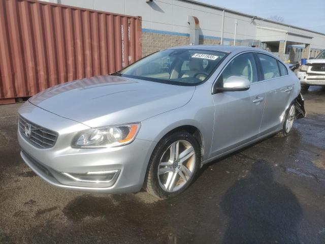 VOLVO S60 T5