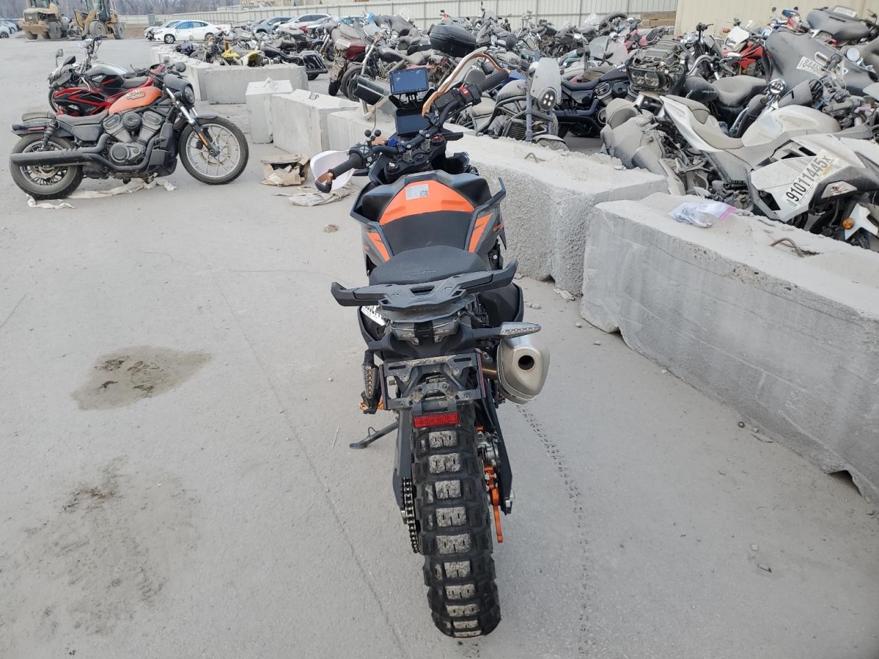 Lot #3317676664 2023 KTM 890 ADVENT